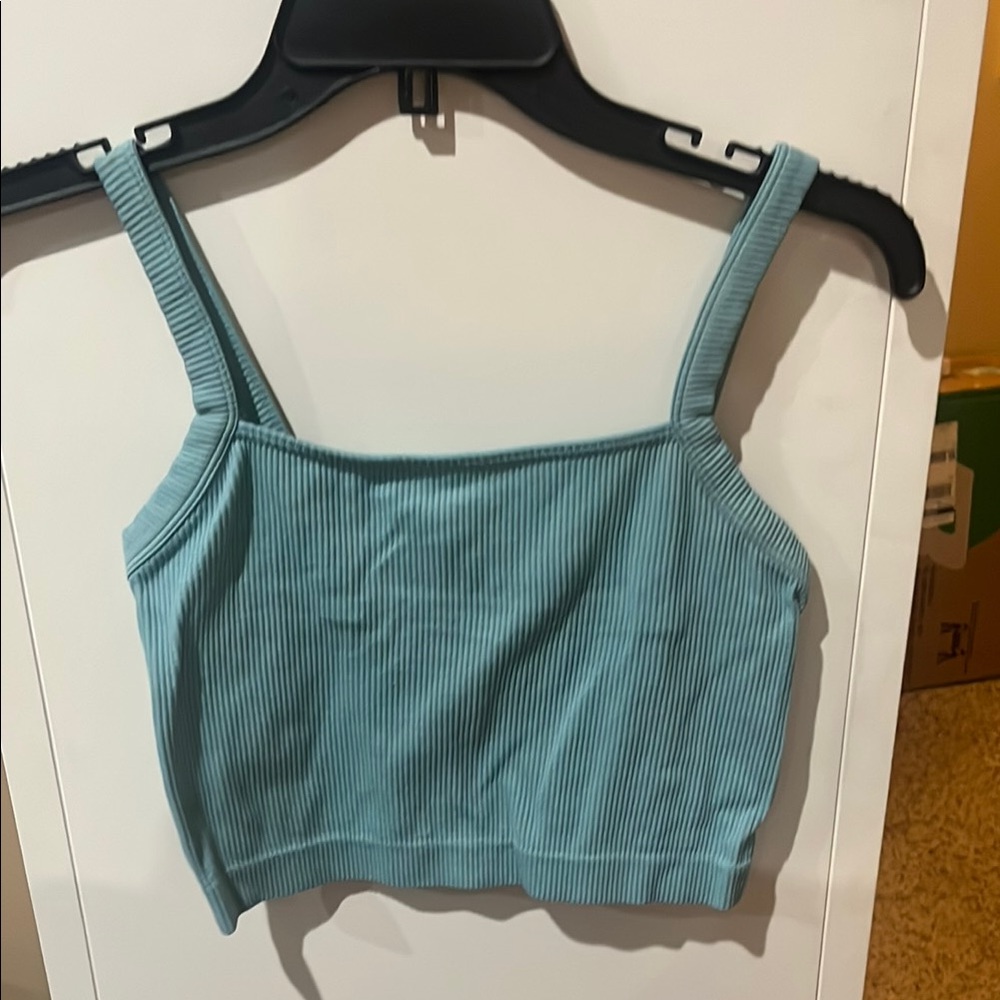 Colsie Green Crop Fitted Camisole